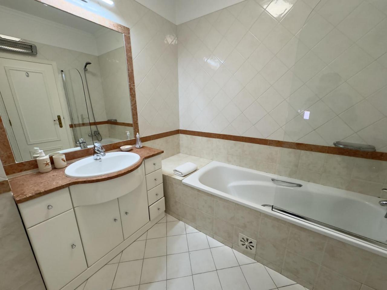 Vilamoura Center Near Marina By Vilamoura Sun Quarteira Ngoại thất bức ảnh